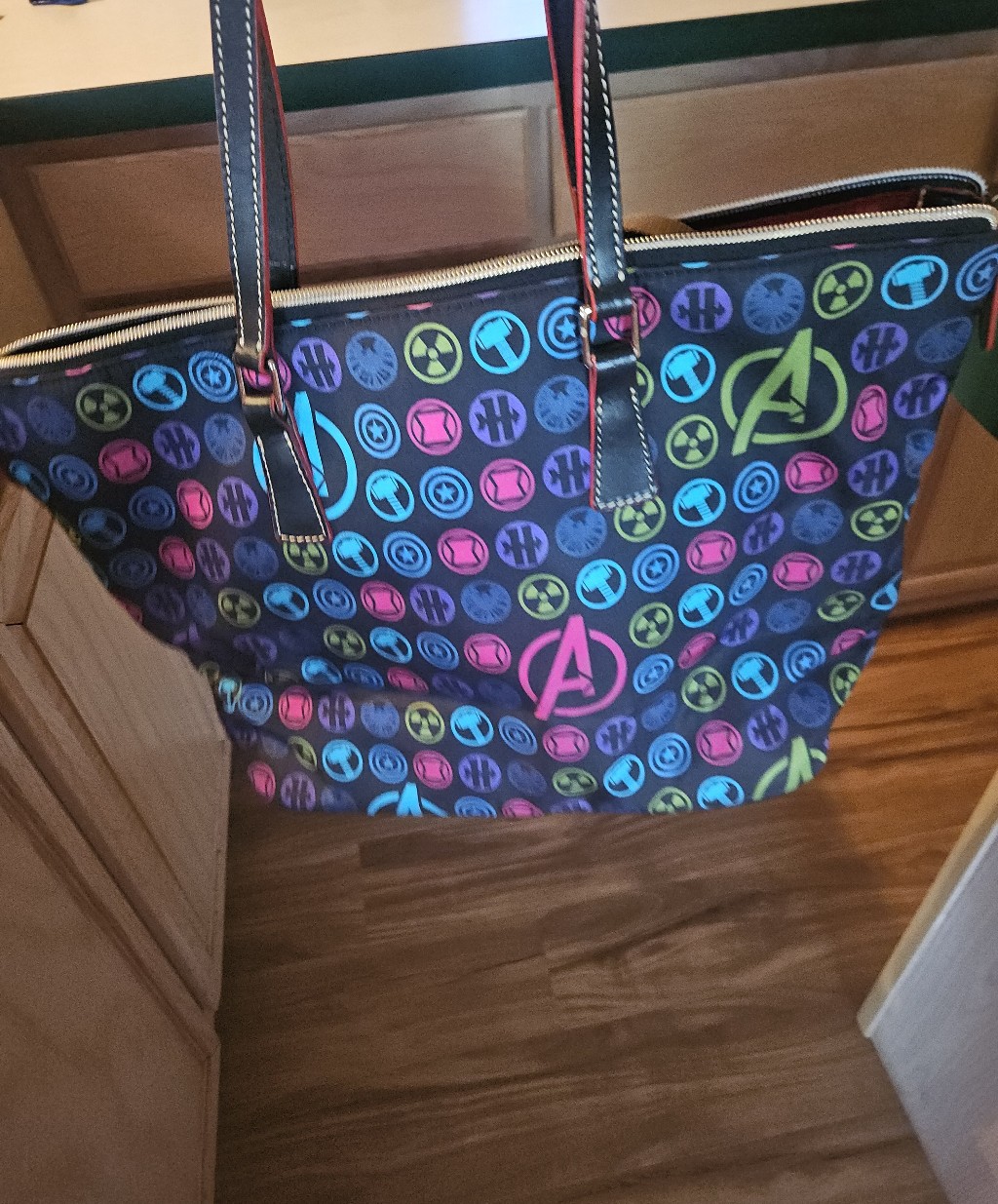 Dooney &Bourke Multicolor Avengers Symbol Tote Bag - Women's Shoulder Bag